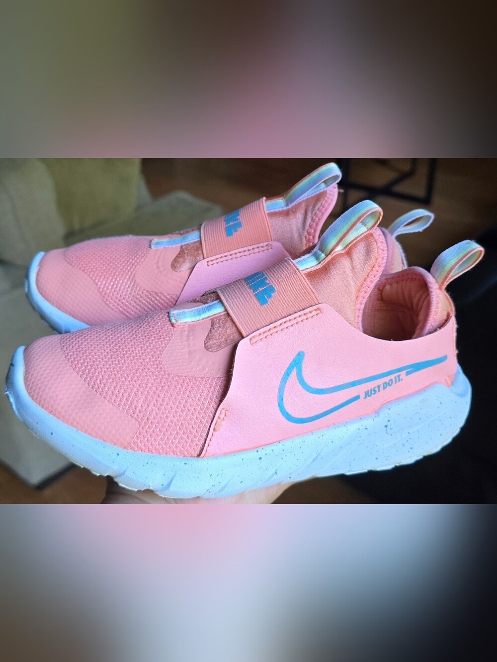 Sz 3.5Y Big Kids NIKE FLEX RUNNER 2 Sidewalk ' Crimson Bliss/Worn Blue'